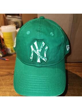 New Era Kelly Green NY New York Yankees Hat, Adjustable Cap Logo inside Logo